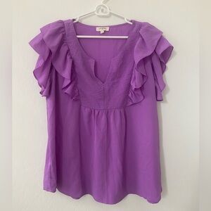 Umgee - short ruffle sleeve blouse - Size Large